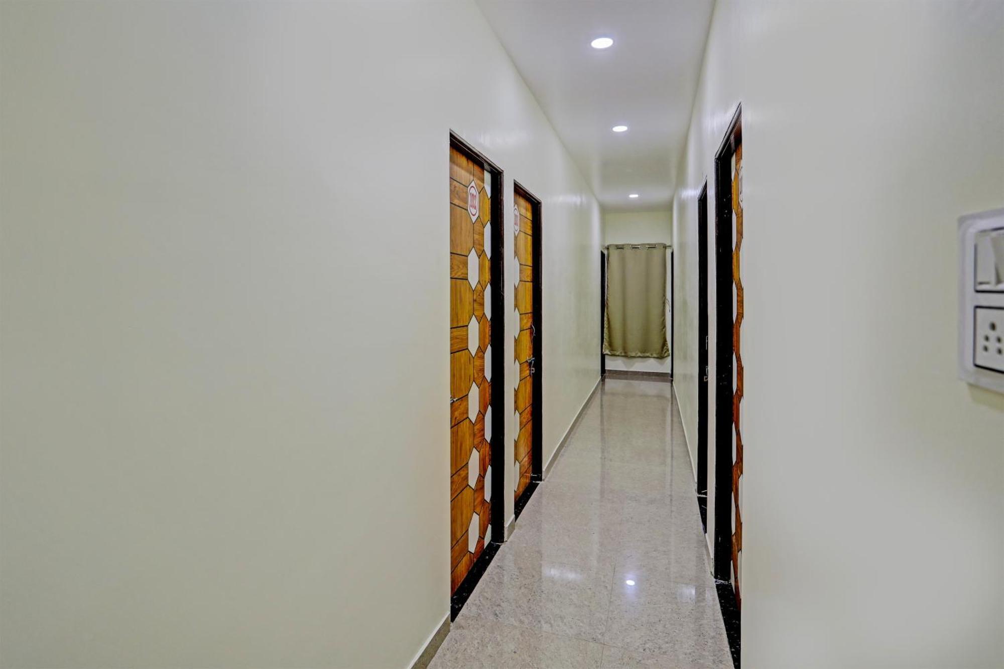 נאגפור Hotel O P S מראה חיצוני תמונה