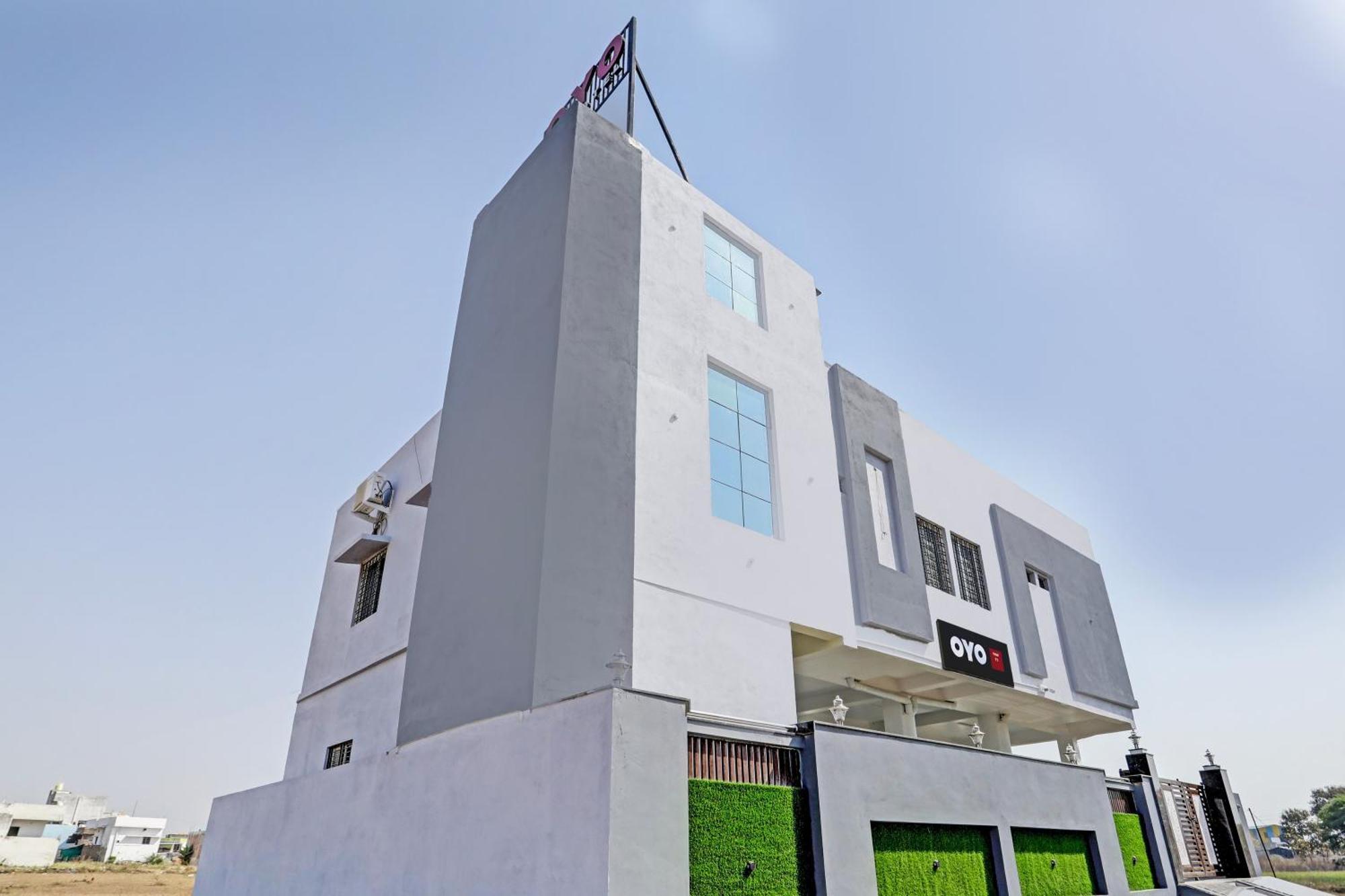 נאגפור Hotel O P S מראה חיצוני תמונה