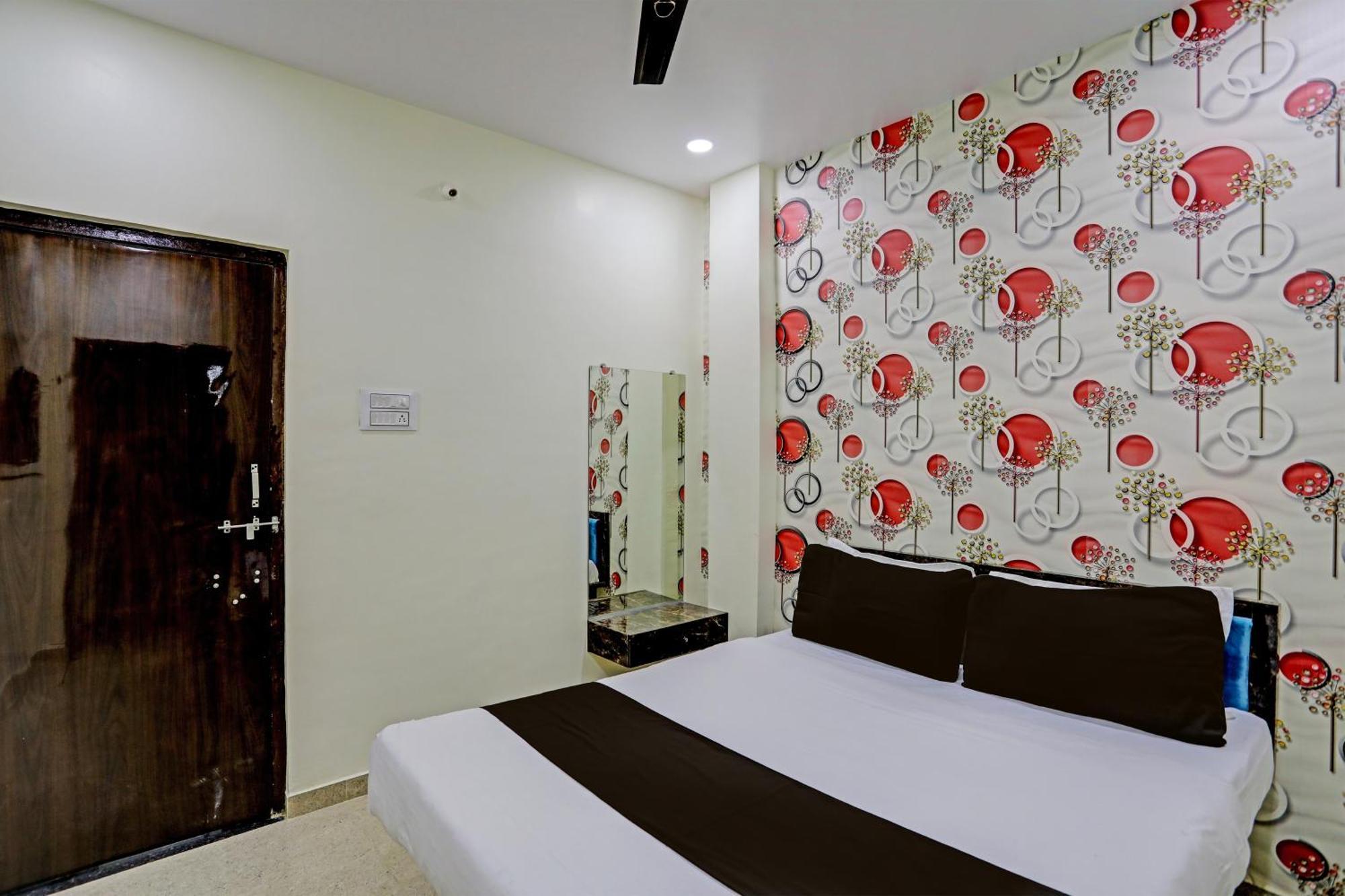 נאגפור Hotel O P S מראה חיצוני תמונה