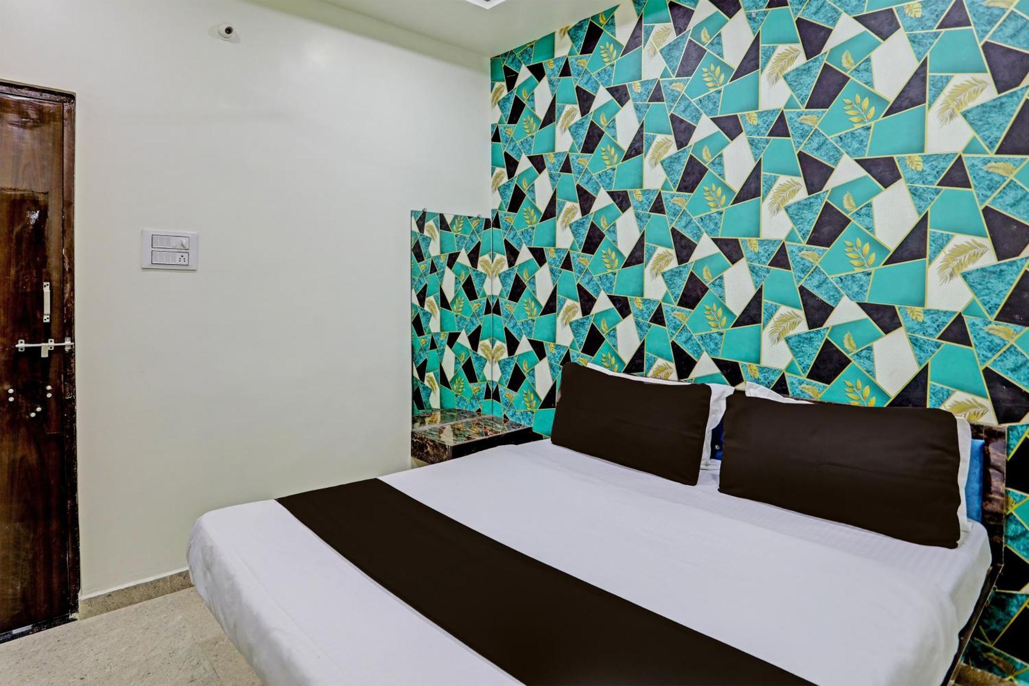 נאגפור Hotel O P S מראה חיצוני תמונה